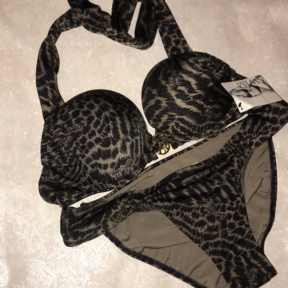 Top only  34A/S Victoria’s Secret Bikini Bombshell - Picture 12 of 13